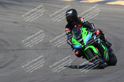 media/Mar-28-2022-Superbike Trackdays (Mon) [[b8603d0f67]]/Open Track Time/Turns 9 and 10/